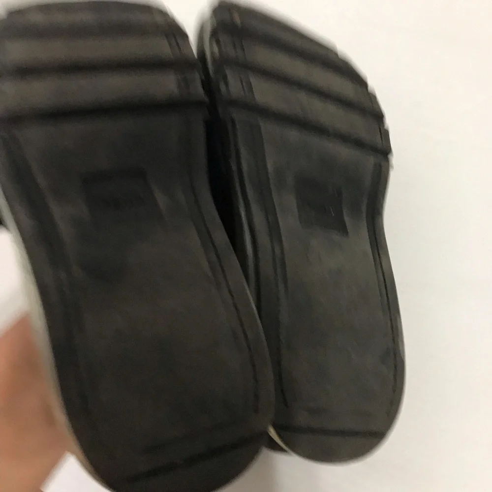 Fendi FX1311 Black Slide Sandals - Men’s Size 8